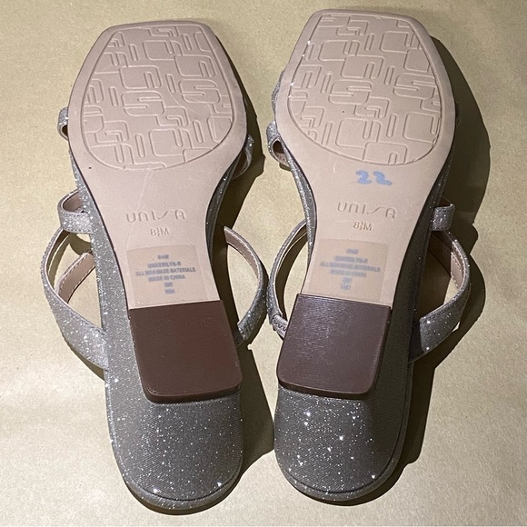 NEW Unisa Kerilyn Silver Glitter Low Block Heel Sandals - Picture 6 of 7